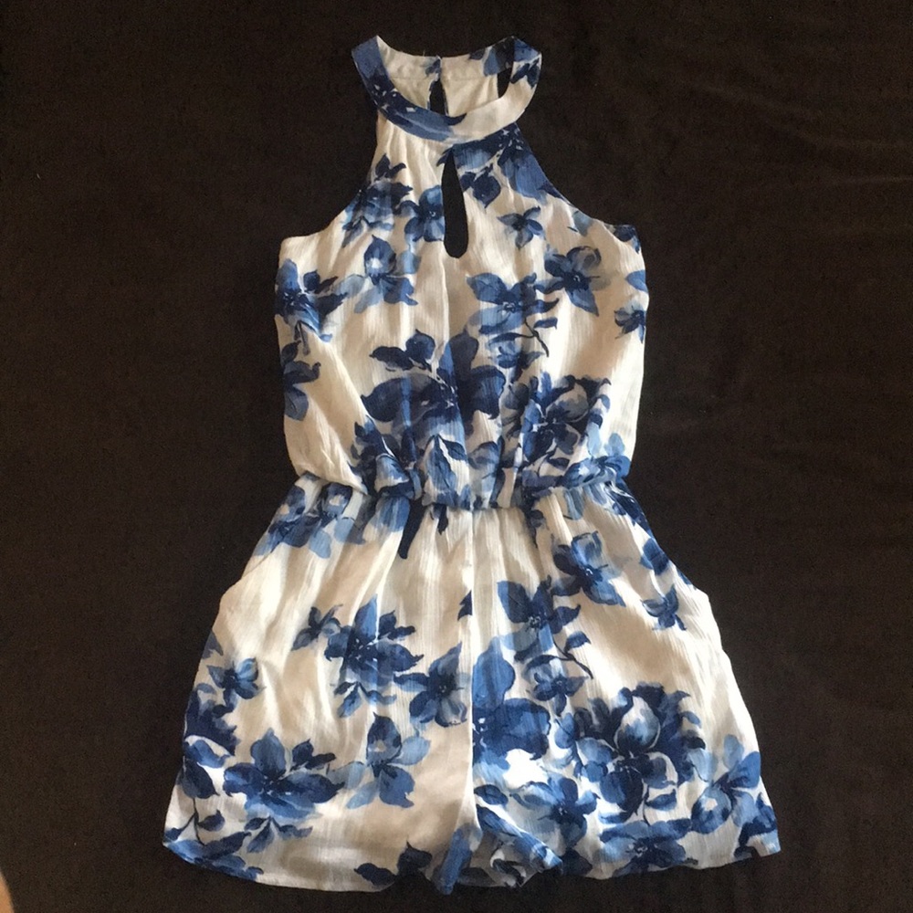 One Clothing Los Angeles: Romper